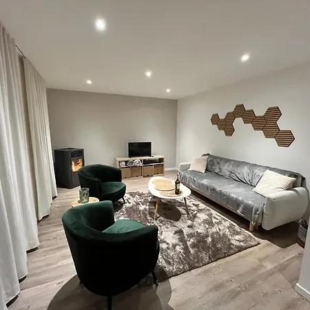 Le Cosy Duplex Apartment Amay